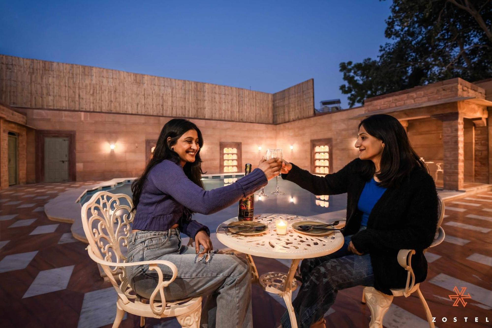 Zostel Jodhpur Hostel จ๊อดปูร์ ภายนอก รูปภาพ